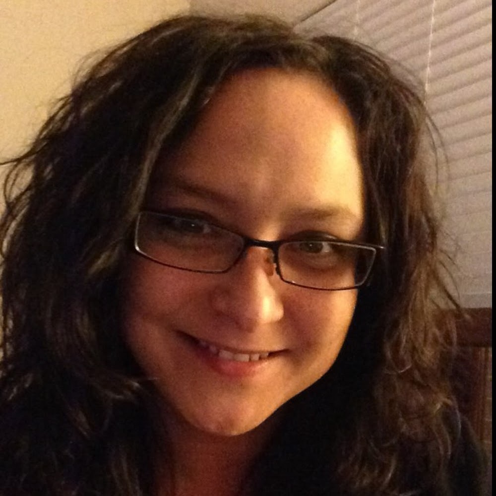 Meet your Posher, Carly